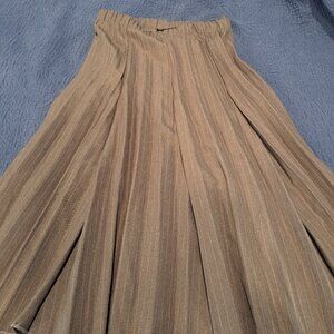 Gray Pleated Skirt